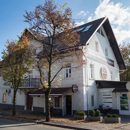 Apartments Miki'S بليد المظهر الخارجي الصورة